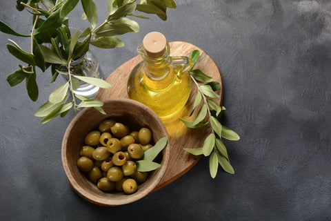 The Role of Olive Oil in Managing Blood Pressure Naturally