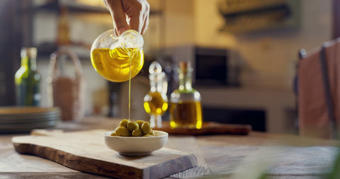 The Rise of Authentic Green Olive Oil in the U.S. Wellness Industry